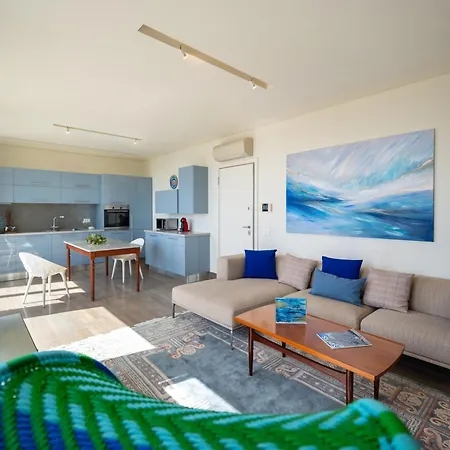 Choice 2 Live - Luxury Sea View Penthouse Apartman